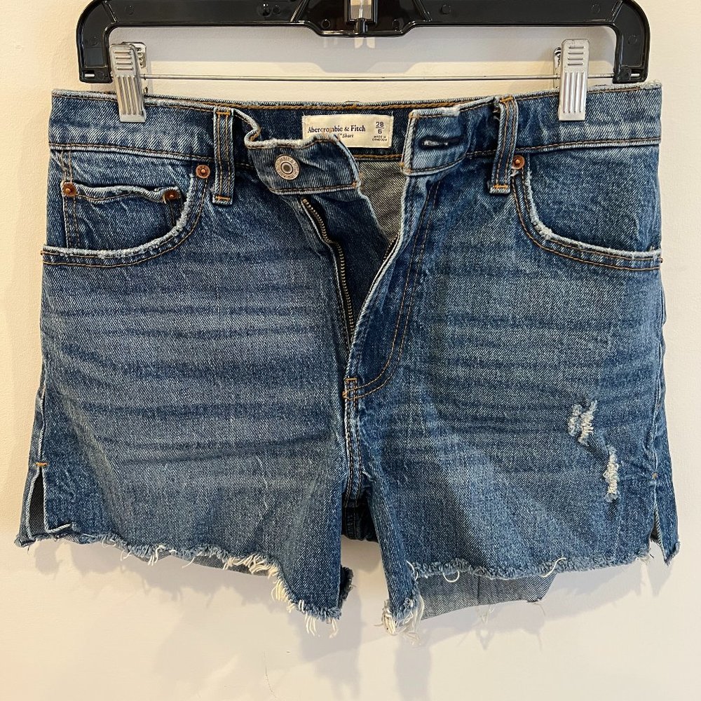 Abercrombie & Fitch High Rise 4" Short 28/6